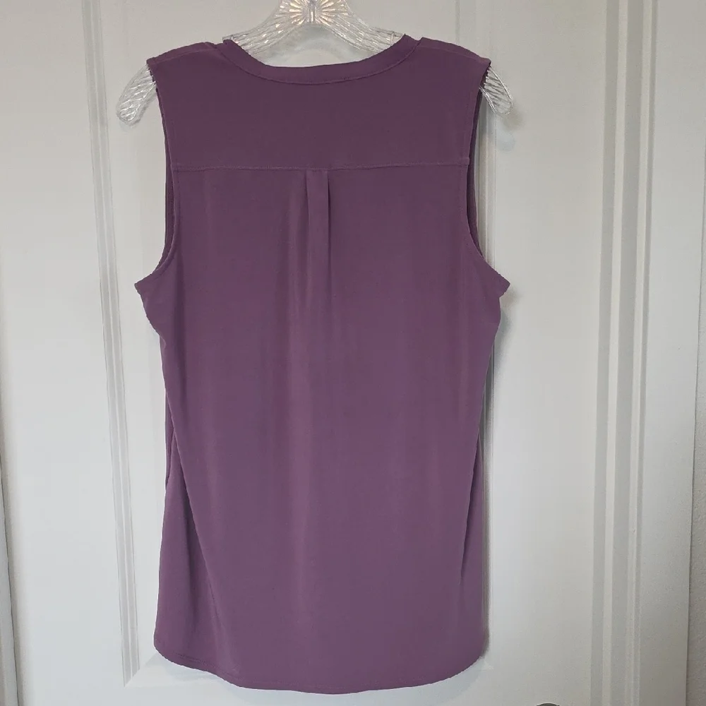White House Black Market Lavender Ruffle Blouse - Picture 4 of 4